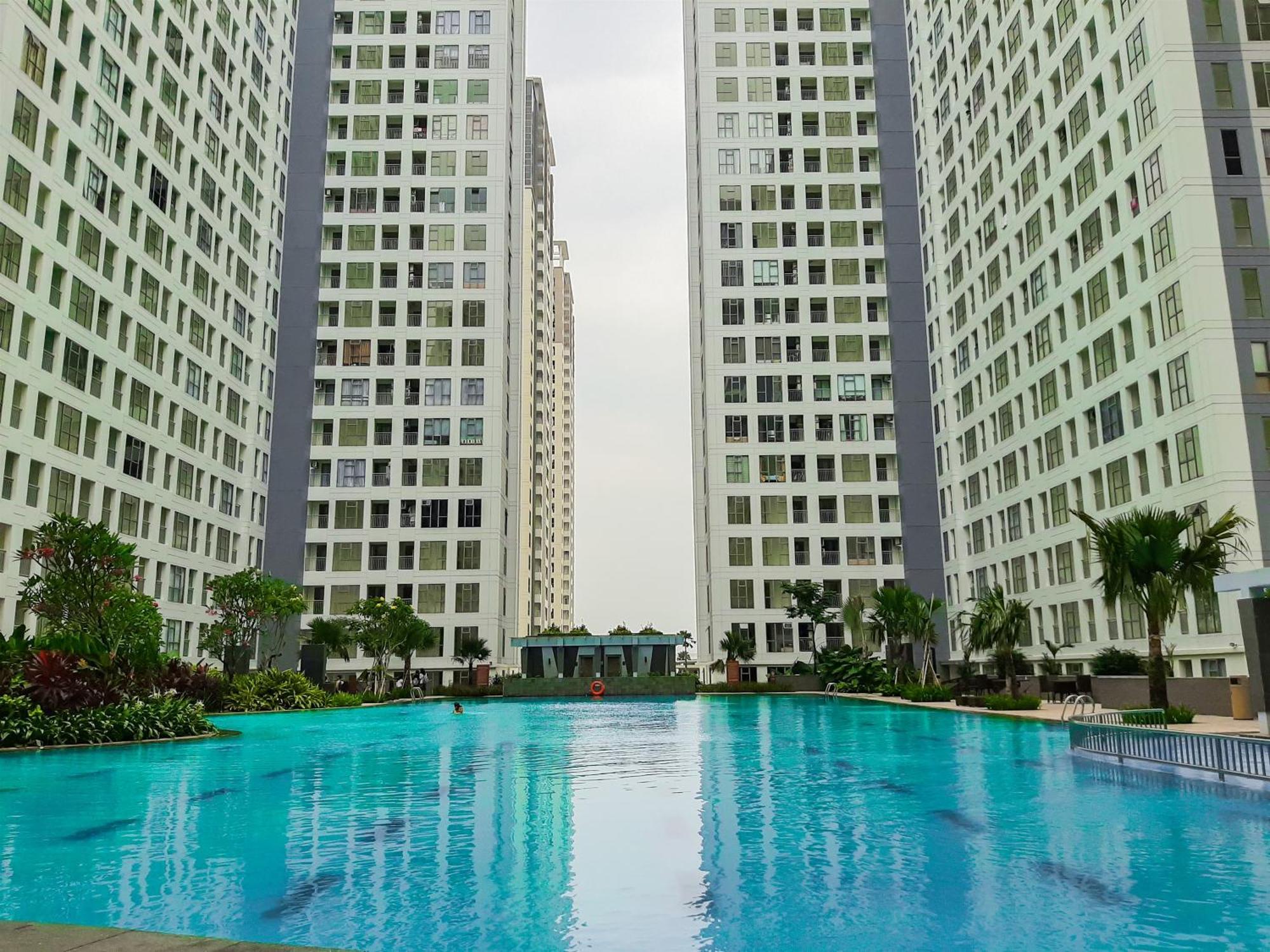 2br At M-town By Travelio * Tangerang